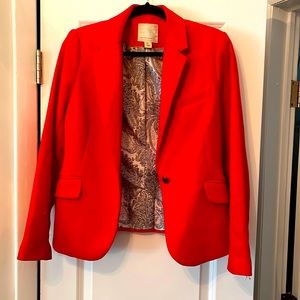Right cheerful red tone jacket